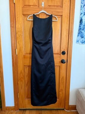 Vera Wang Satin Maxi Dress Elegant Designer Formal Evening Gown Wedding Guest 14